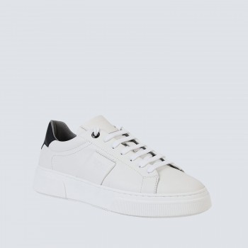 XZ521 Men's Sneakers in white