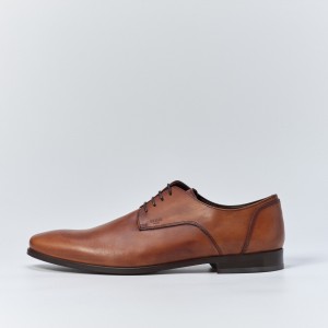 V4972 Men's Dress shoes in cognac