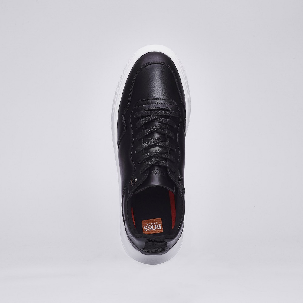 U430 Men's Sneakers in black