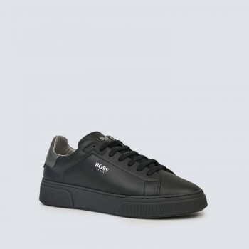 XU321/C Men's Sneakers in black