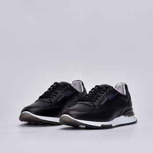 SU590 Men's Sneakers in black