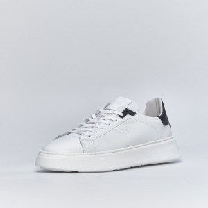 VU321/C Men's Sneakers in white