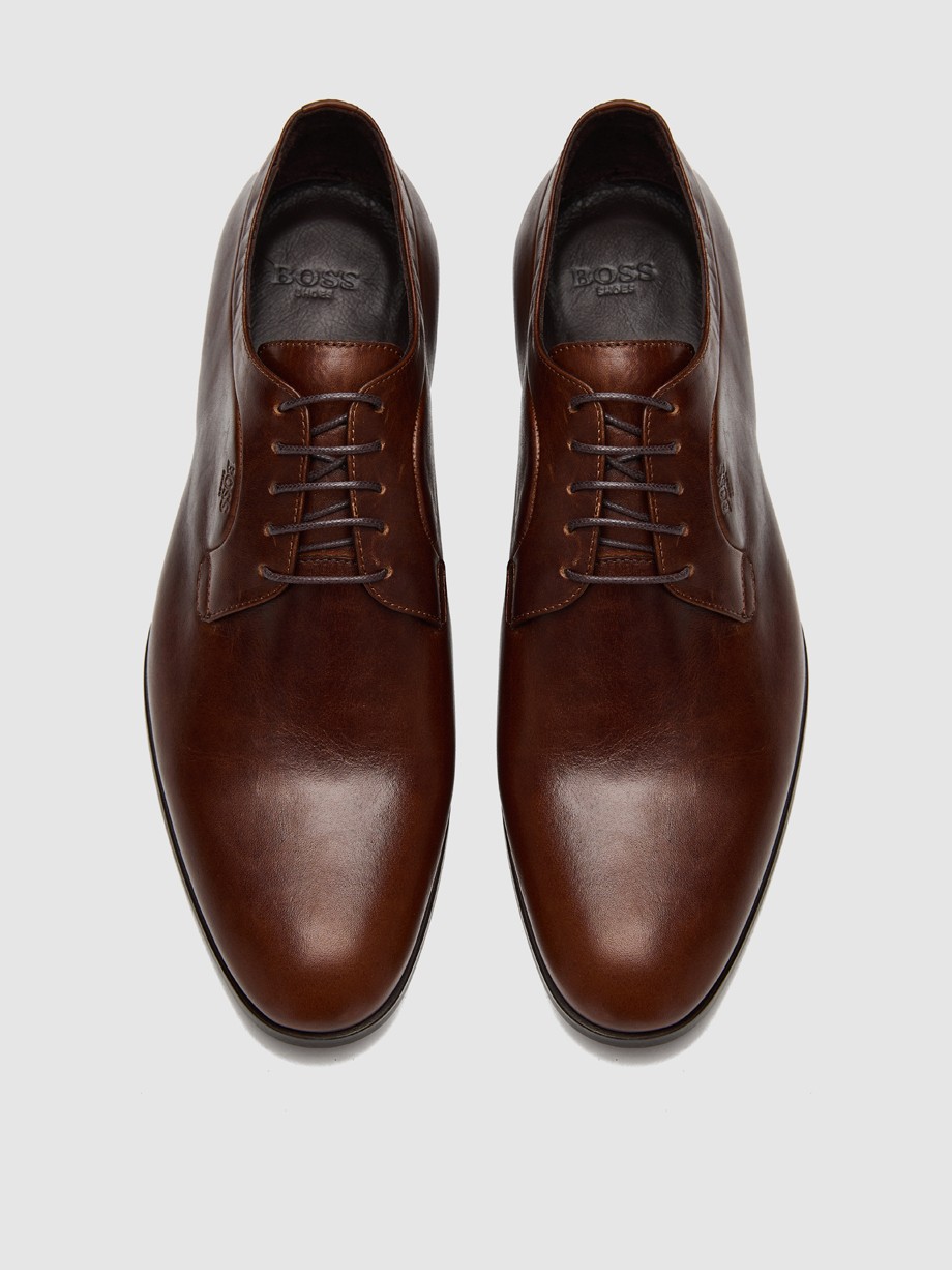 Κλασικά ανδρικά ταμπά