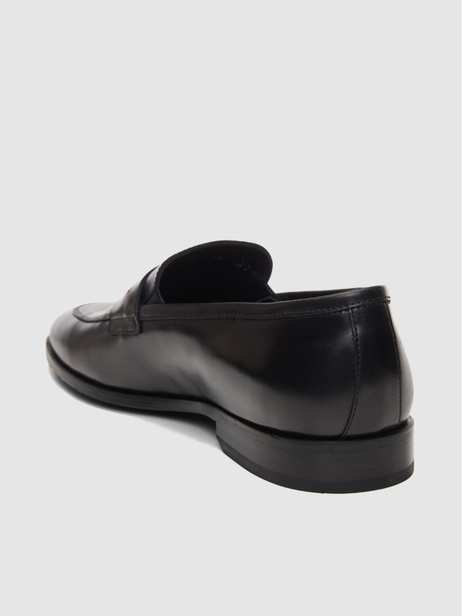 Κλασικά ανδρικά μαύρα