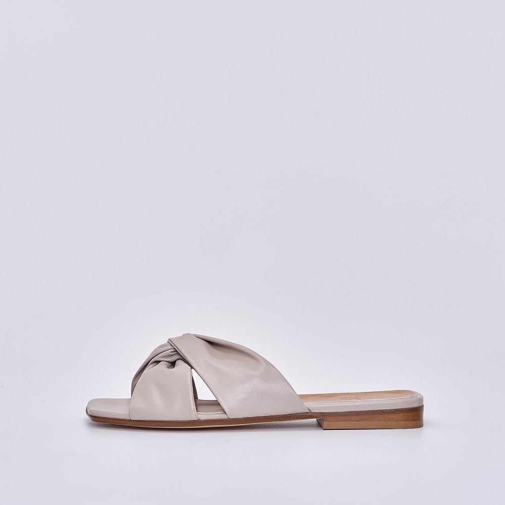 SW66700 Women's Taupe flat sandals