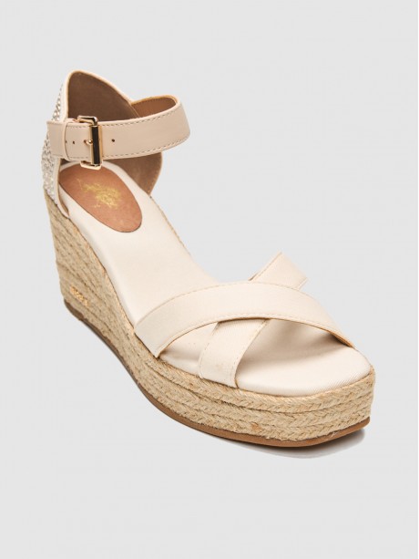 Πλατφόρμες γυναικείες μπεζ