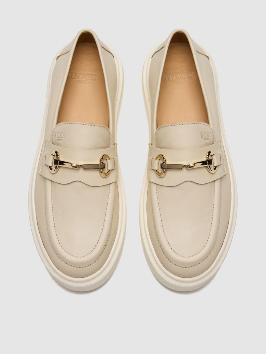 Slip-on γυναικεία μπεζ