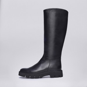 UW67727 Women's boots in black